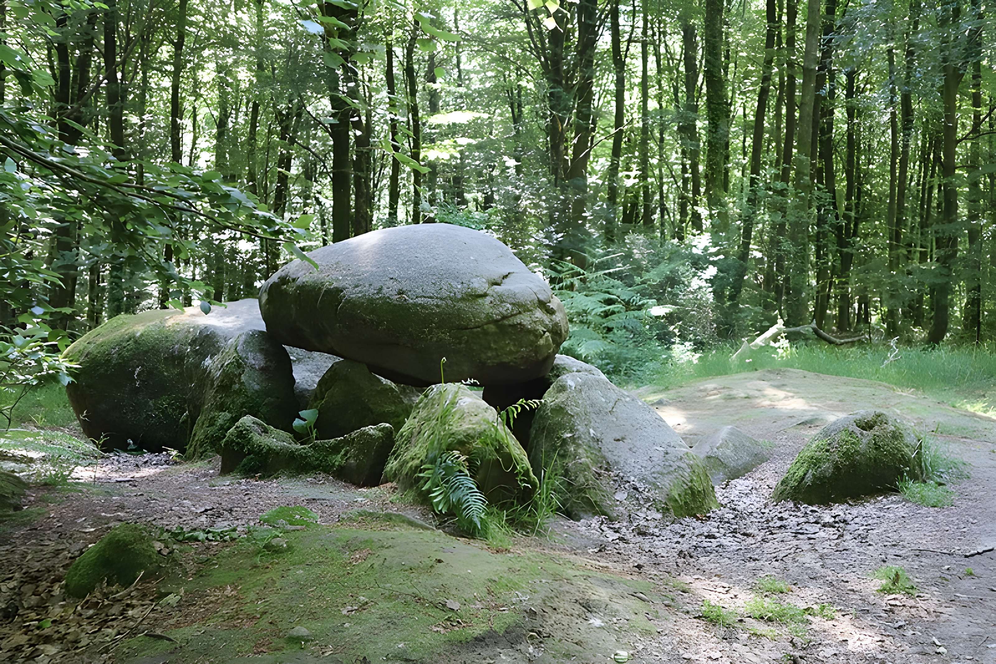 Pierre courcoulée de Landéan
