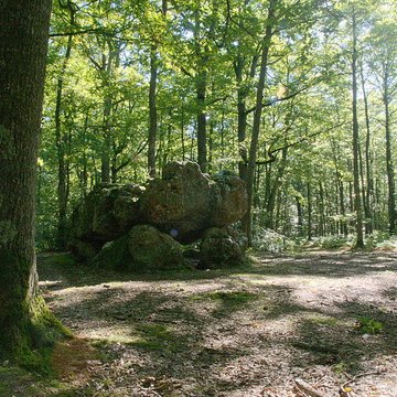 Dolmen dit La Pierre Courcoulée