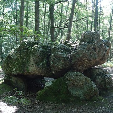 Dolmen dit La Pierre Courcoulée