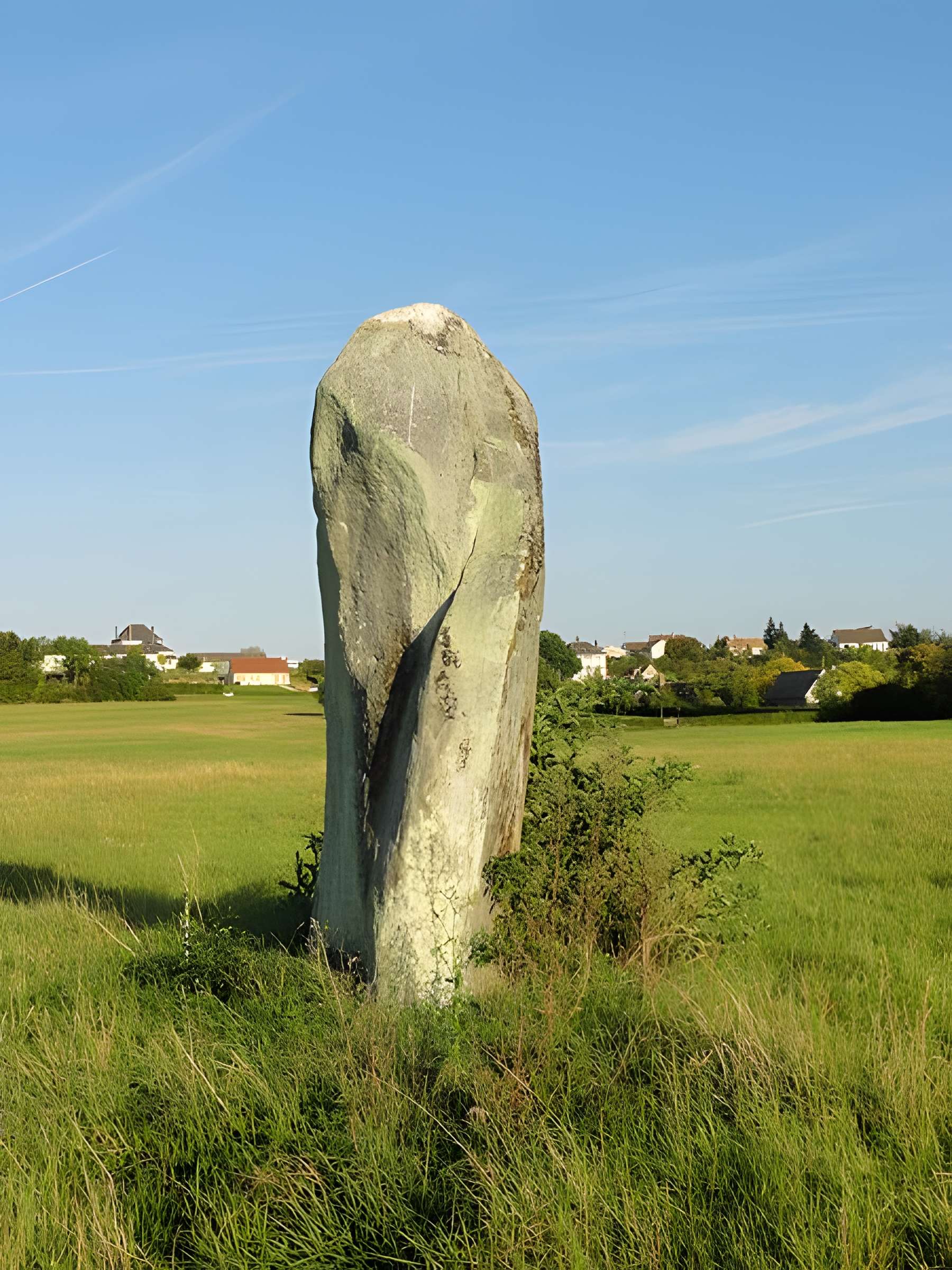 Pierre de Gargantua de Neaufles-Auvergny 