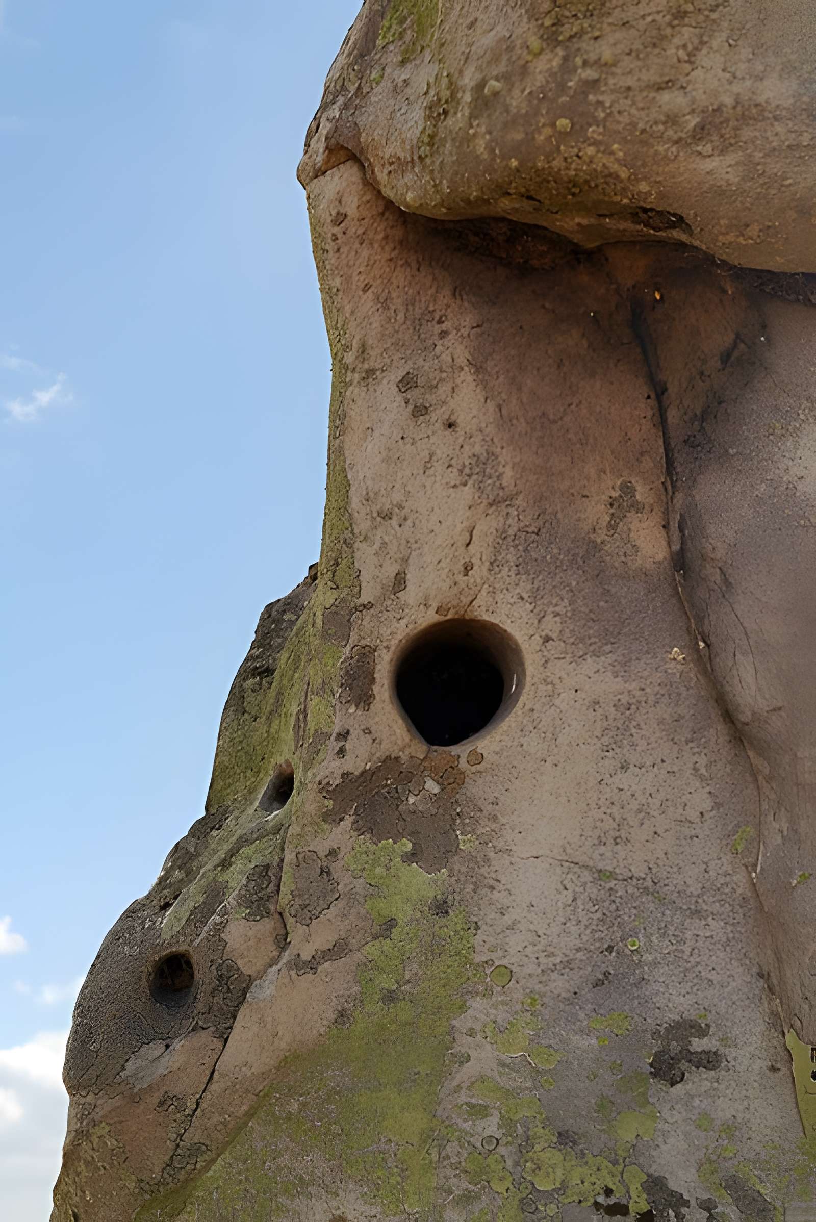 Pierre Droite de Milly-la-Forêt