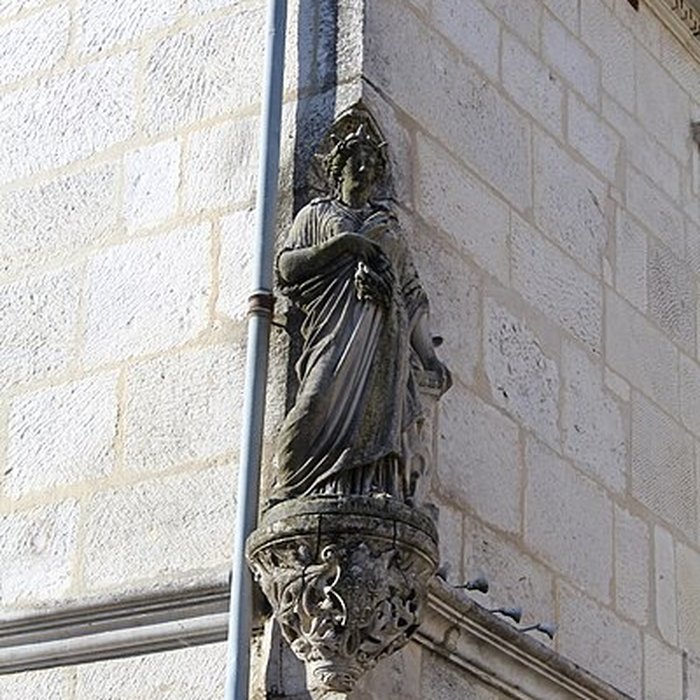 Photo de Hôtel dUzès à Tonnerre