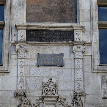 Hôtel dUzès à Tonnerre