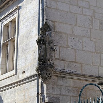 Hôtel dUzès à Tonnerre