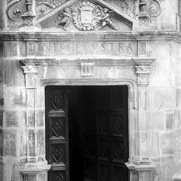 Hôtel dUzès à Tonnerre