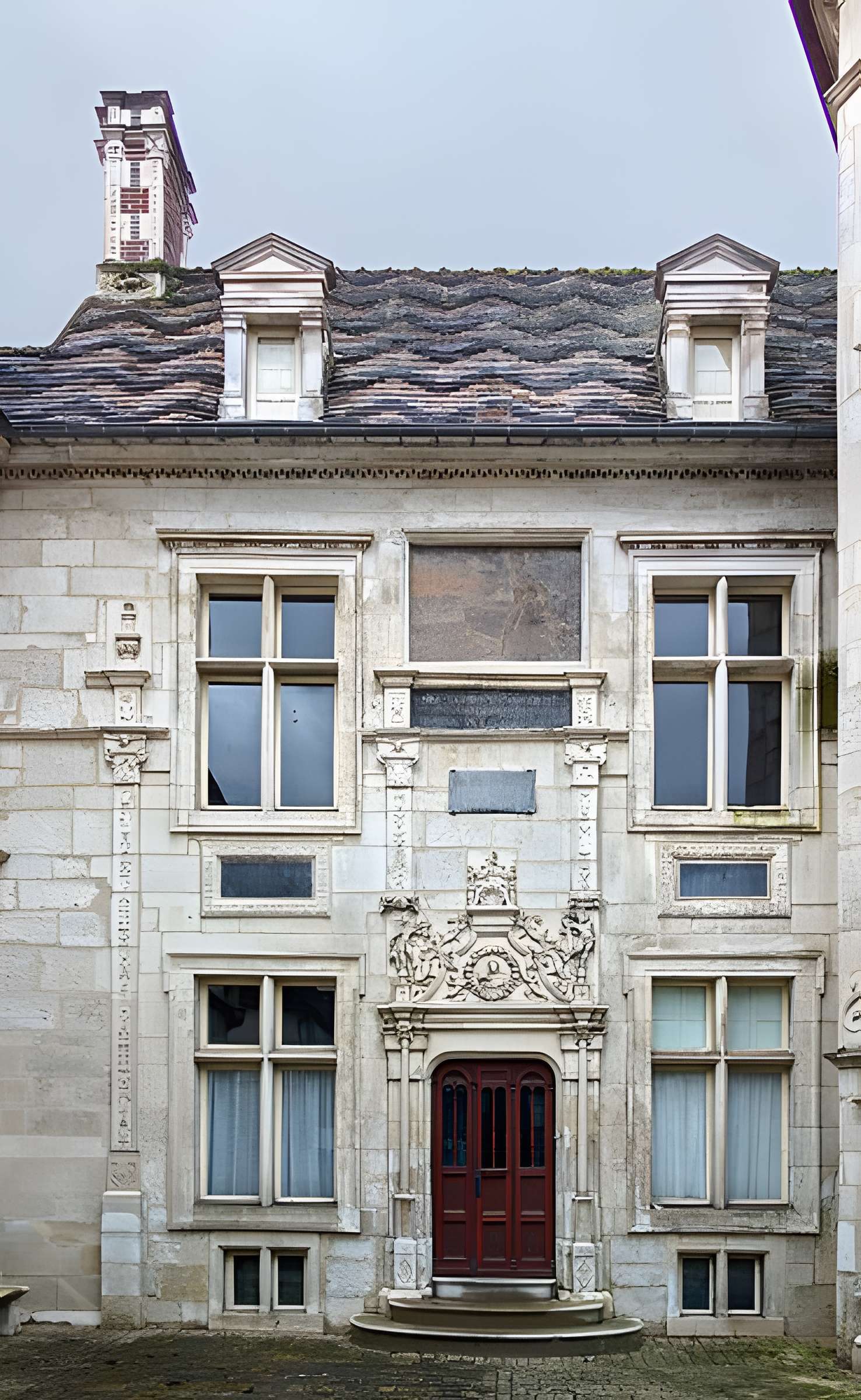 Hôtel d'Uzès à Tonnerre