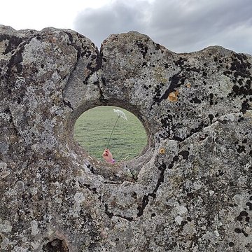 Pierre percée dAroz