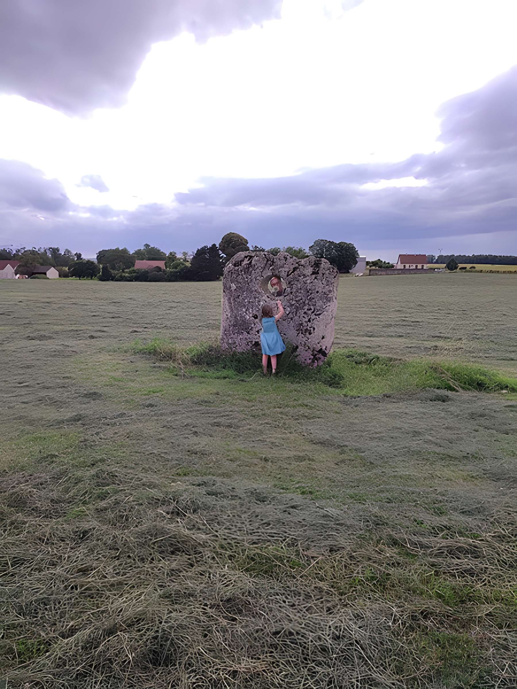 Pierre percée d'Aroz