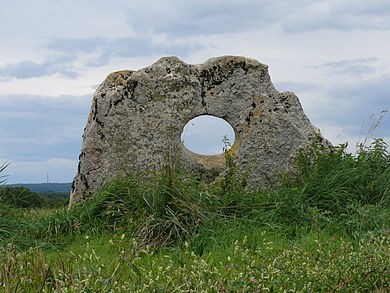 Photo de Pierre percée de Traves