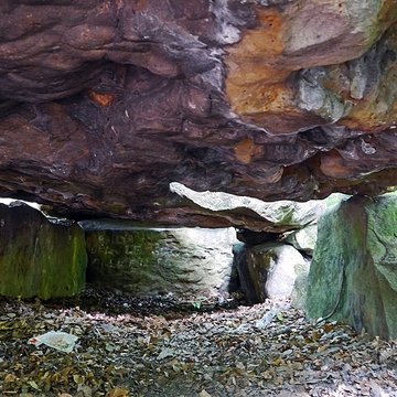 Pierre Turquaise de Saint-Martin-du-Tertre