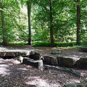 Pierre Turquaise de Saint-Martin-du-Tertre