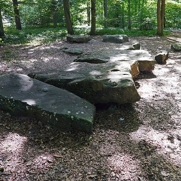 Pierre Turquaise de Saint-Martin-du-Tertre