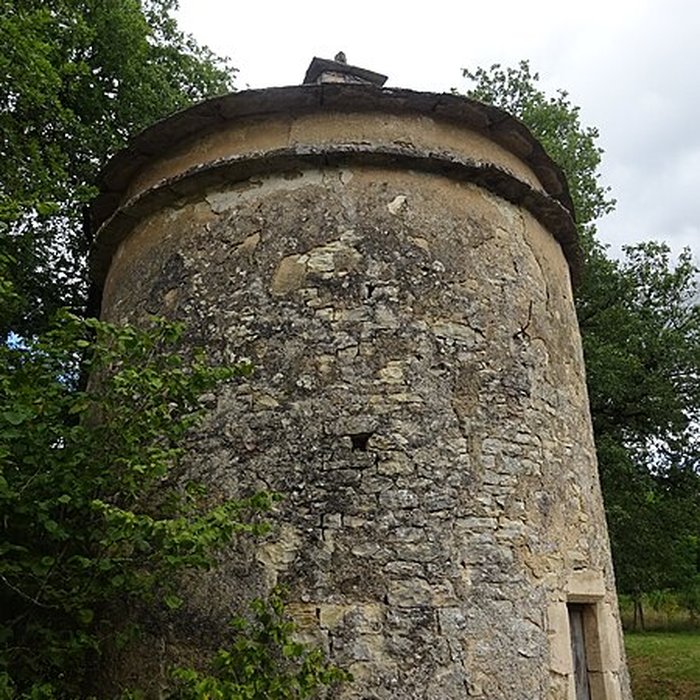 Photo de Pigeonnier du Foirail à Villeneuve 