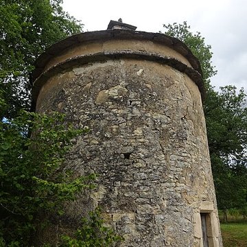 Pigeonnier du Foirail à Villeneuve 