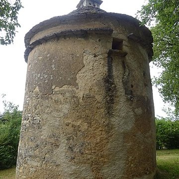 Pigeonnier du Foirail à Villeneuve 