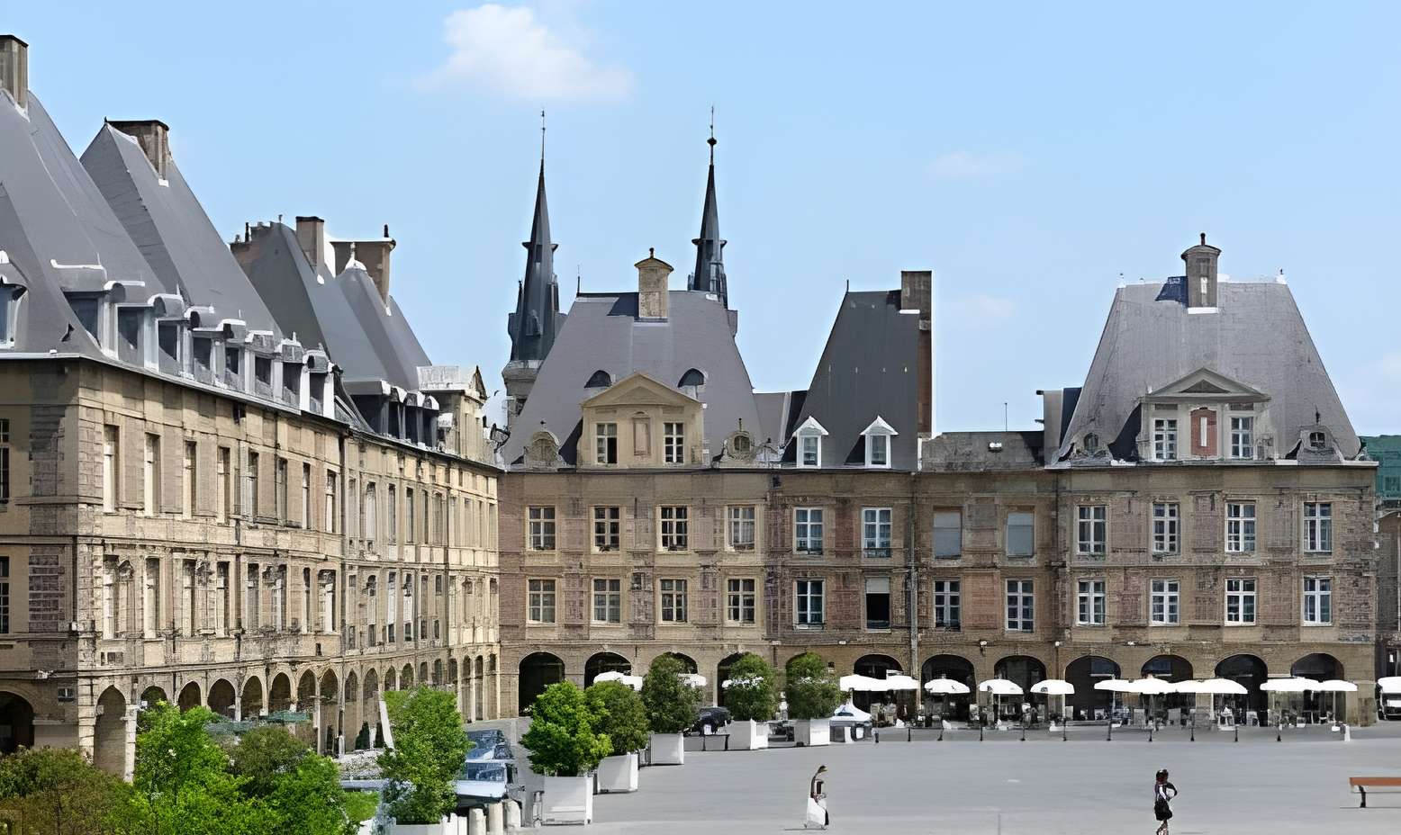 Place Ducale de Charleville-Mézières 