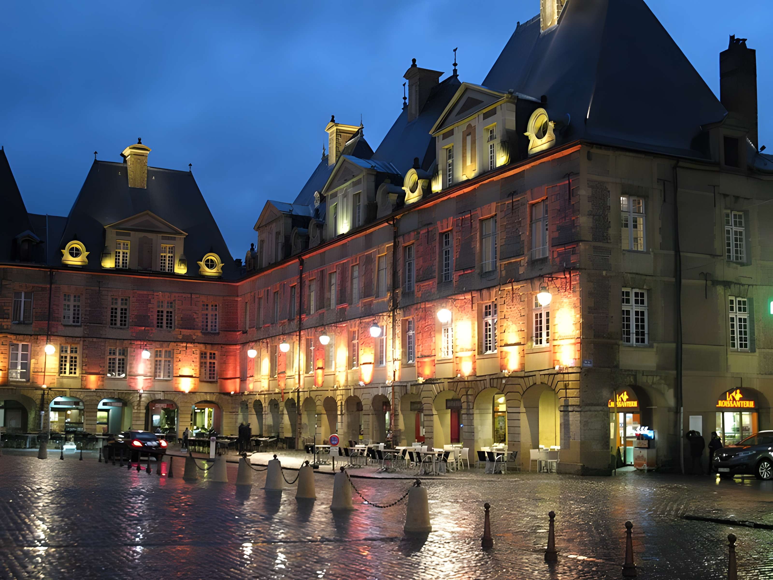 Place Ducale de Charleville-Mézières
