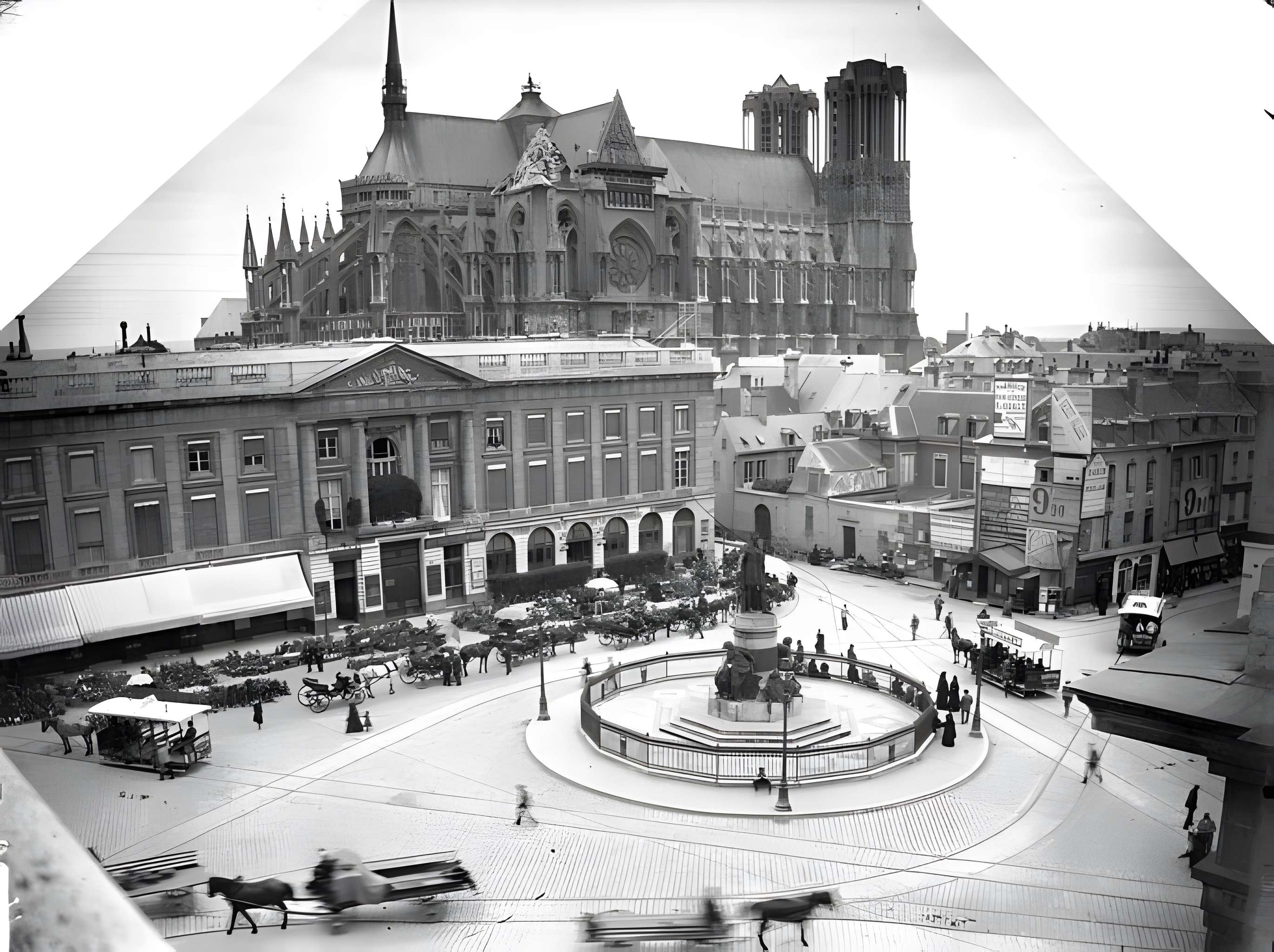 Place Royale de Reims