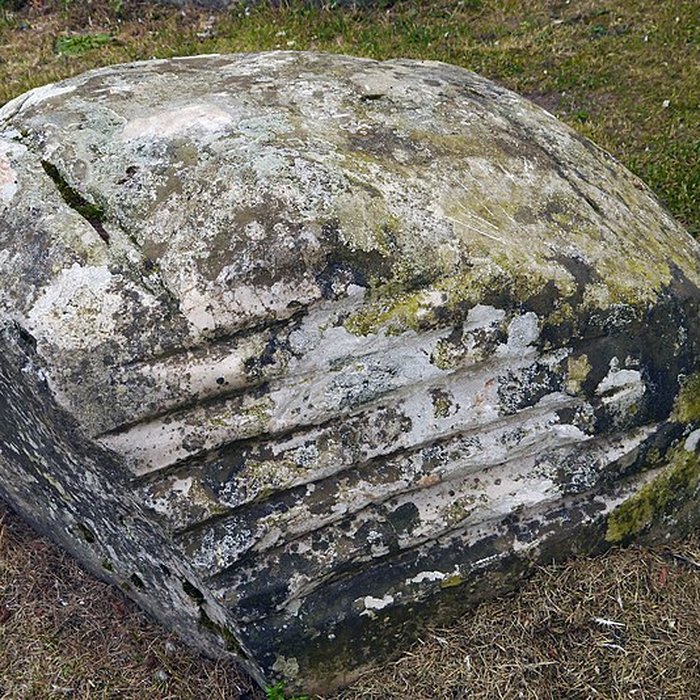 Photo de Polissoir des Sept coups dépée de Buno-Bonnevaux