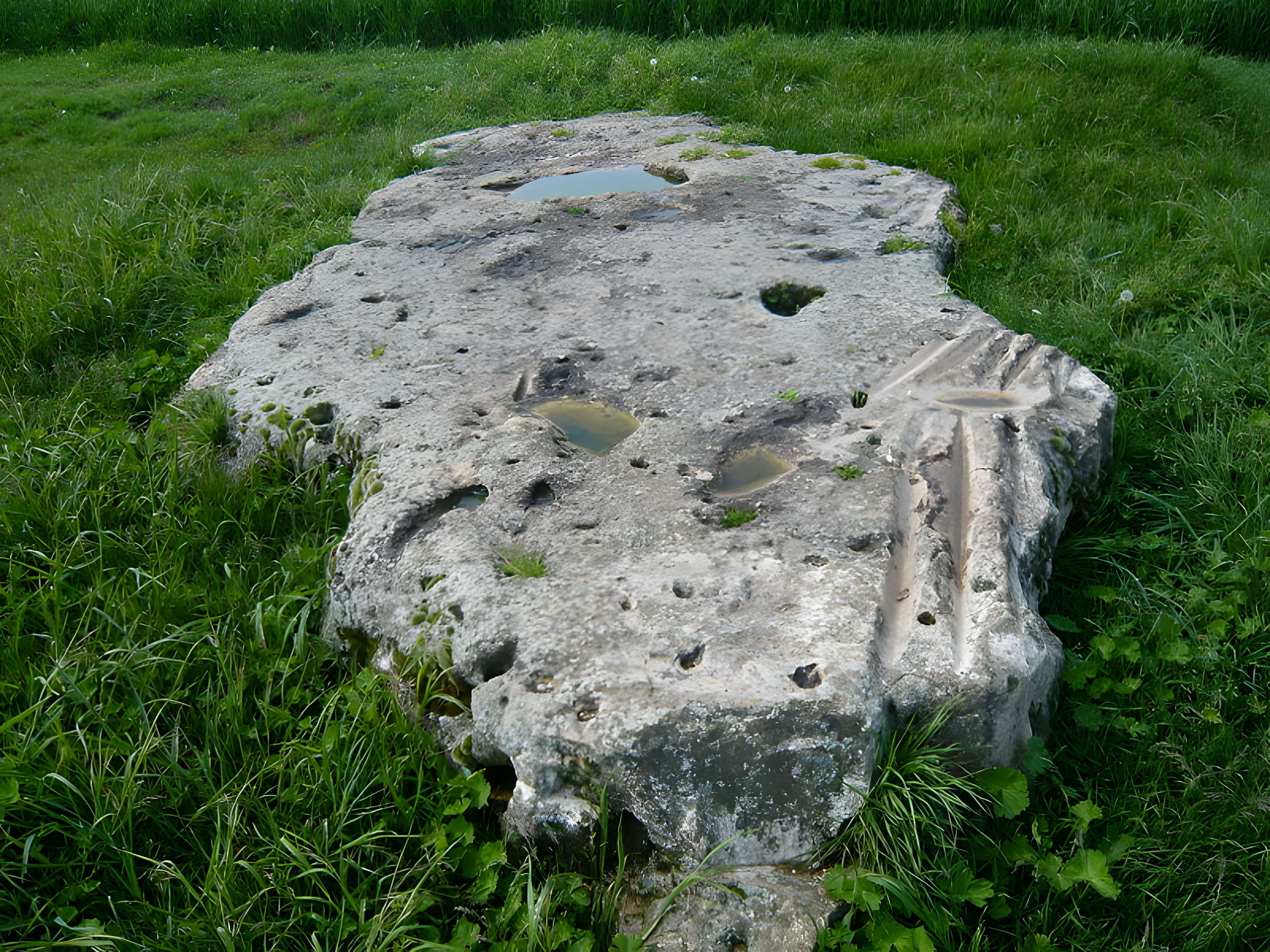 Polissoir Pinte de Saint-Martin à Corancez