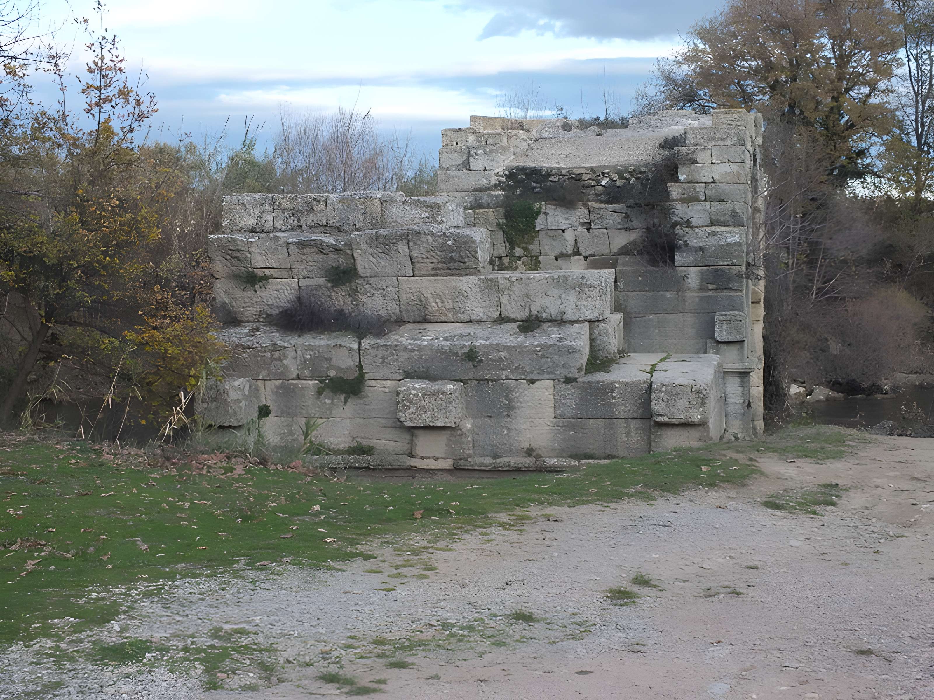 Pont Ambroix Via Domitia à Gallargues-le-Montueux