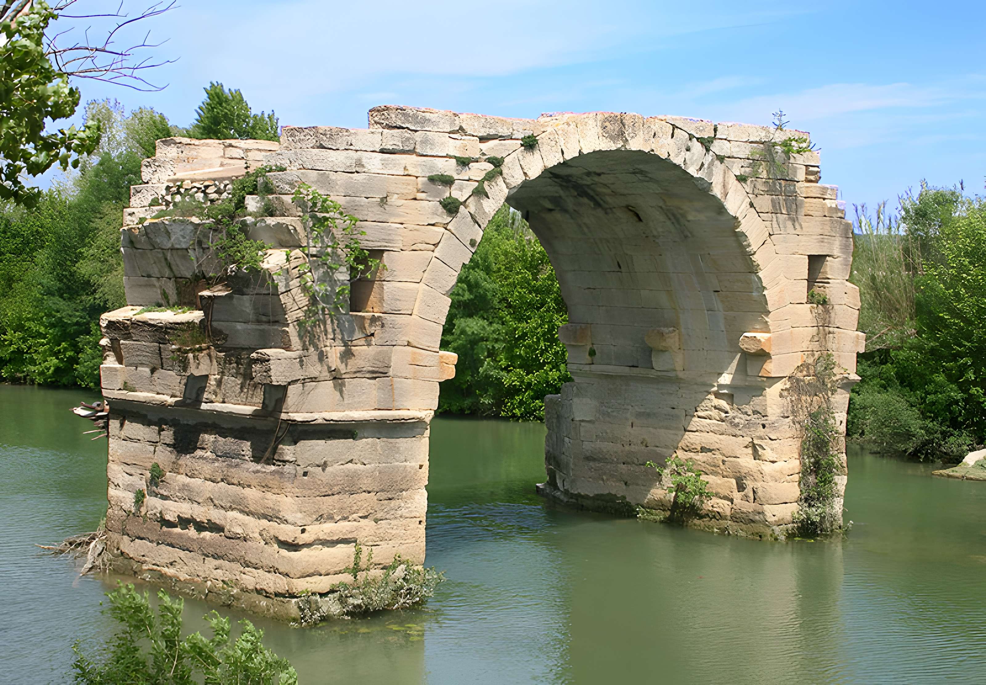Pont Ambroix Via Domitia à Gallargues-le-Montueux