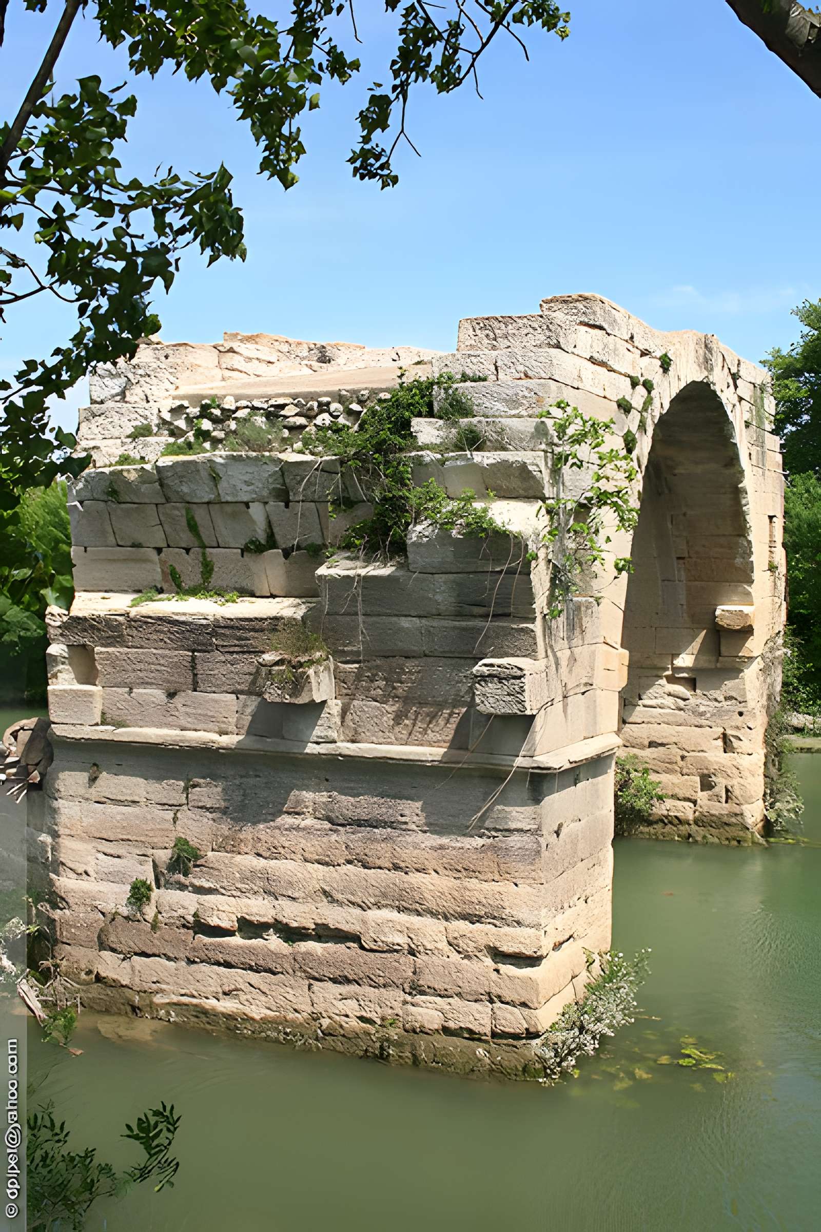 Pont Ambroix Via Domitia à Gallargues-le-Montueux