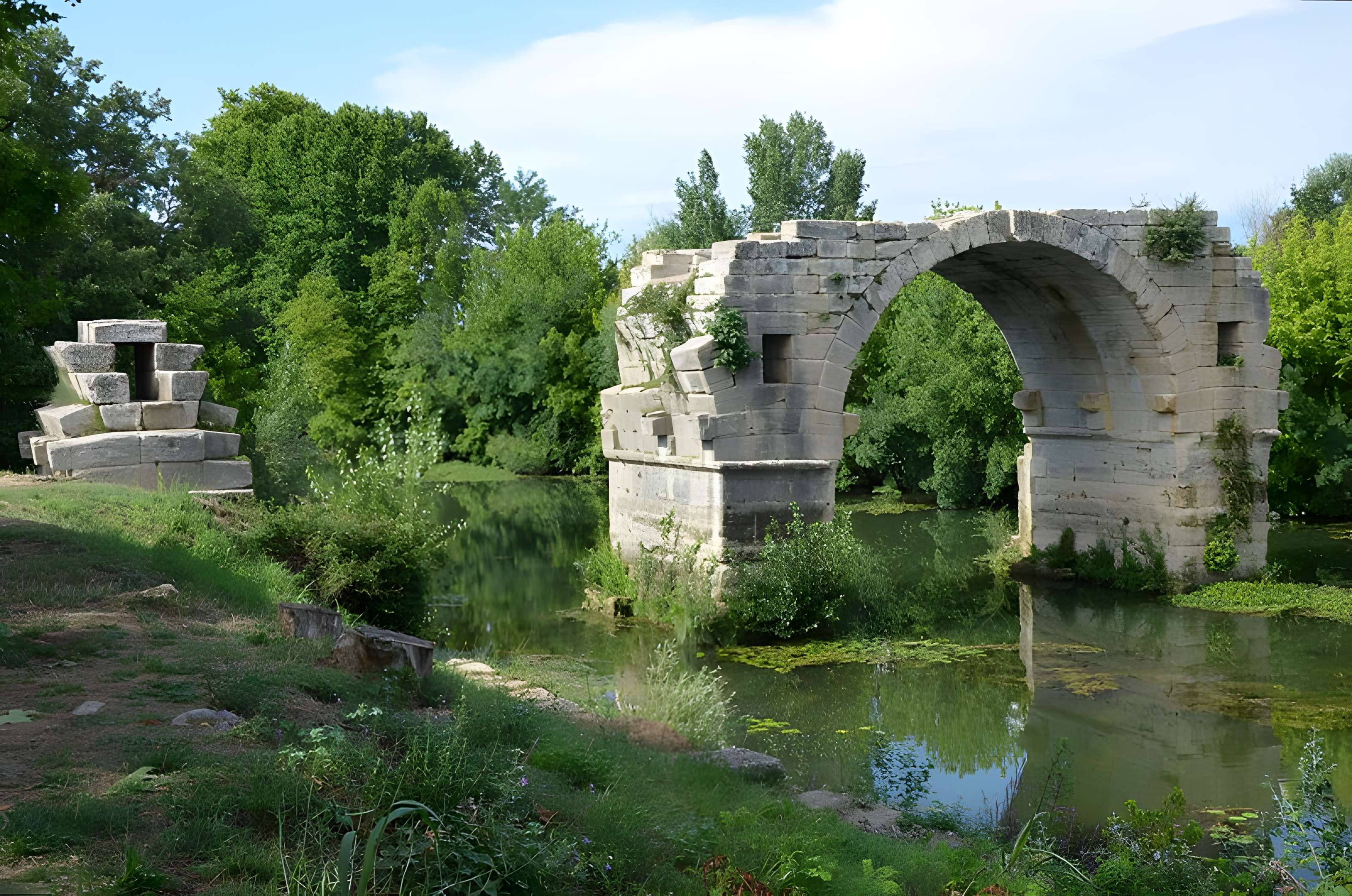 Pont Ambroix Via Domitia à Gallargues-le-Montueux