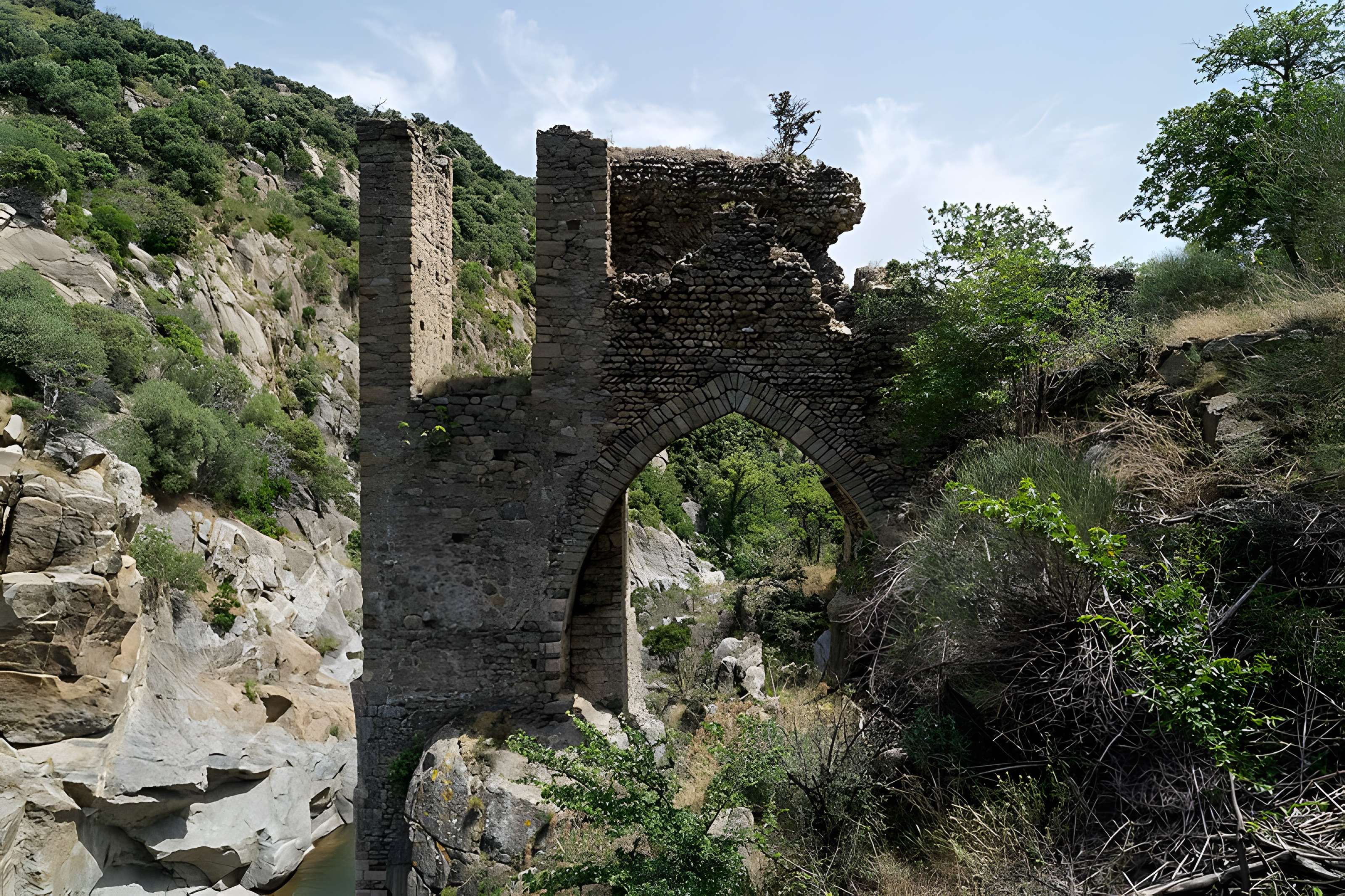 Pont aqueduc d'en Labau à Rodès