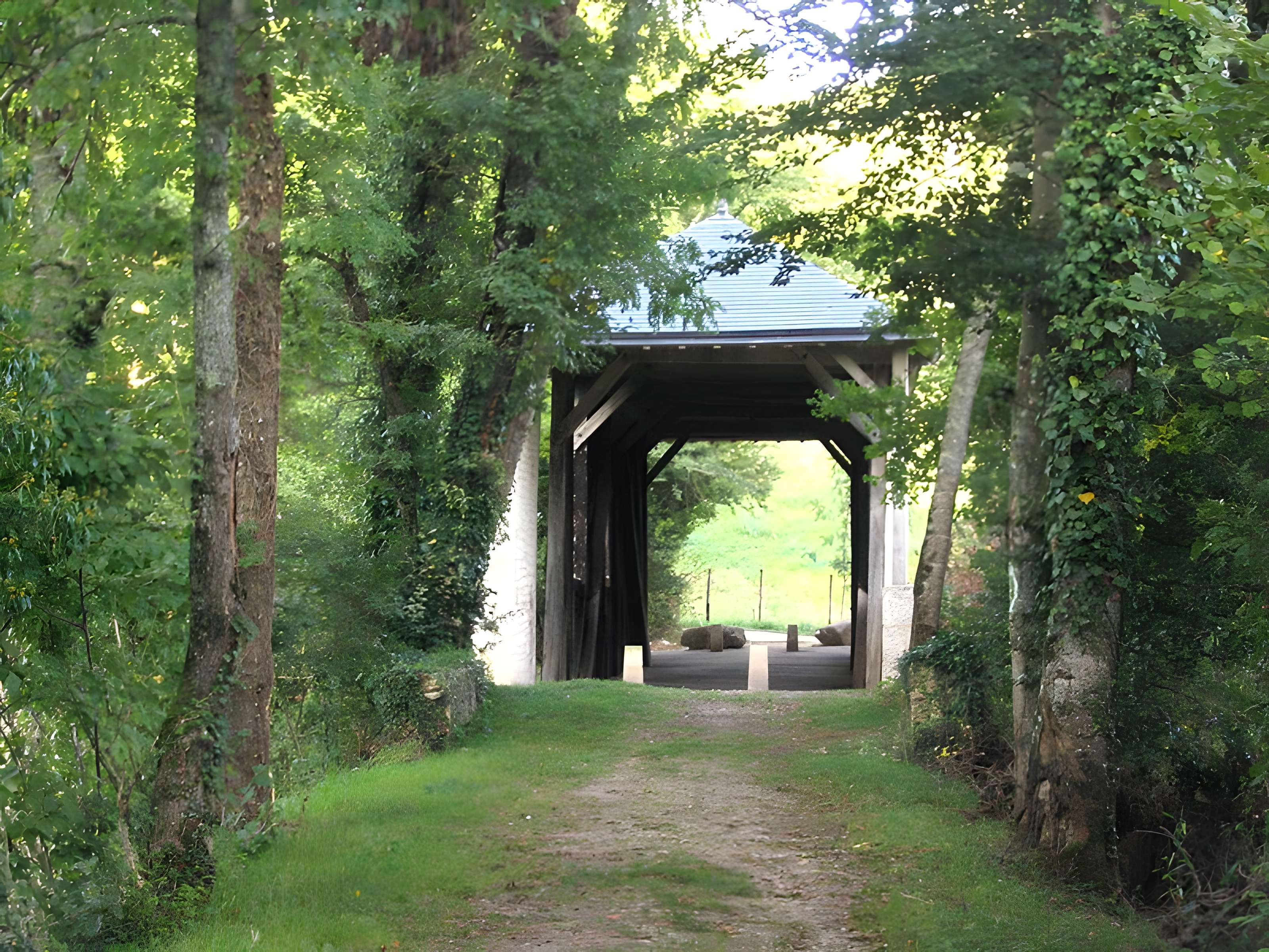 Pont couvert du Pont-Chrétien-Chabenet