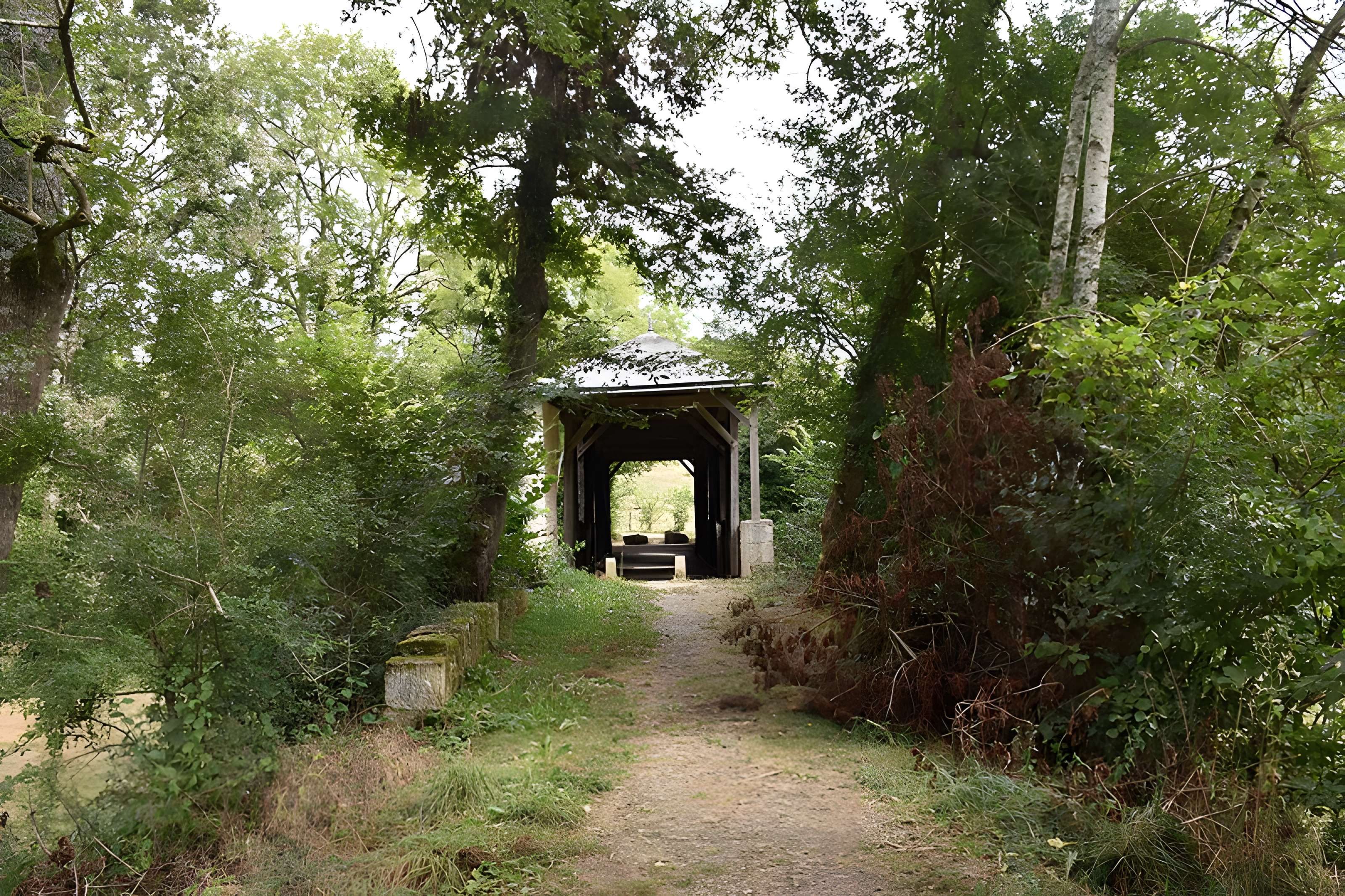 Pont couvert du Pont-Chrétien-Chabenet