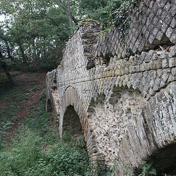 Pont-aqueduc dit le Pont de Jurieux vestiges