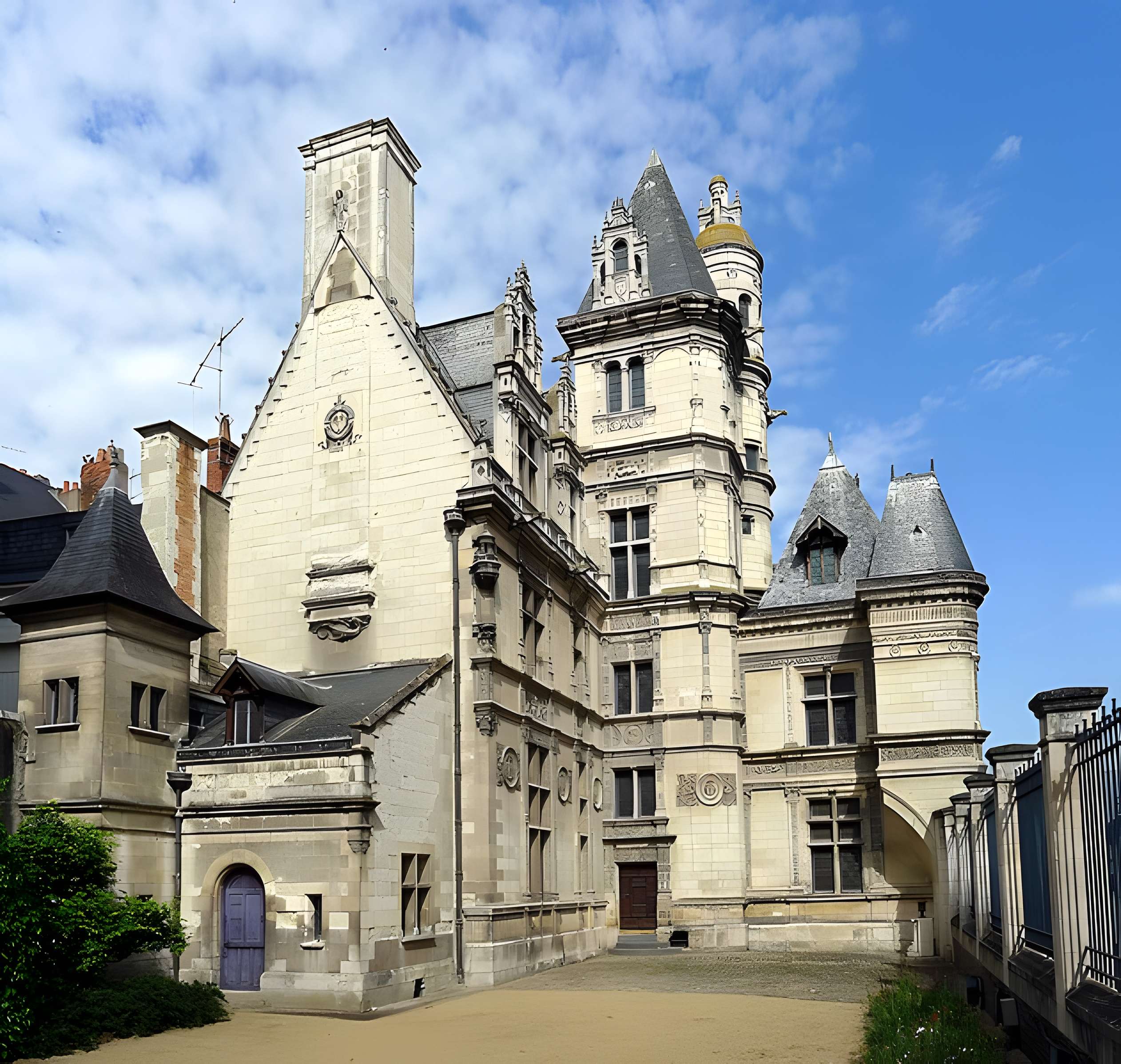 Hôtel Pincé à Angers