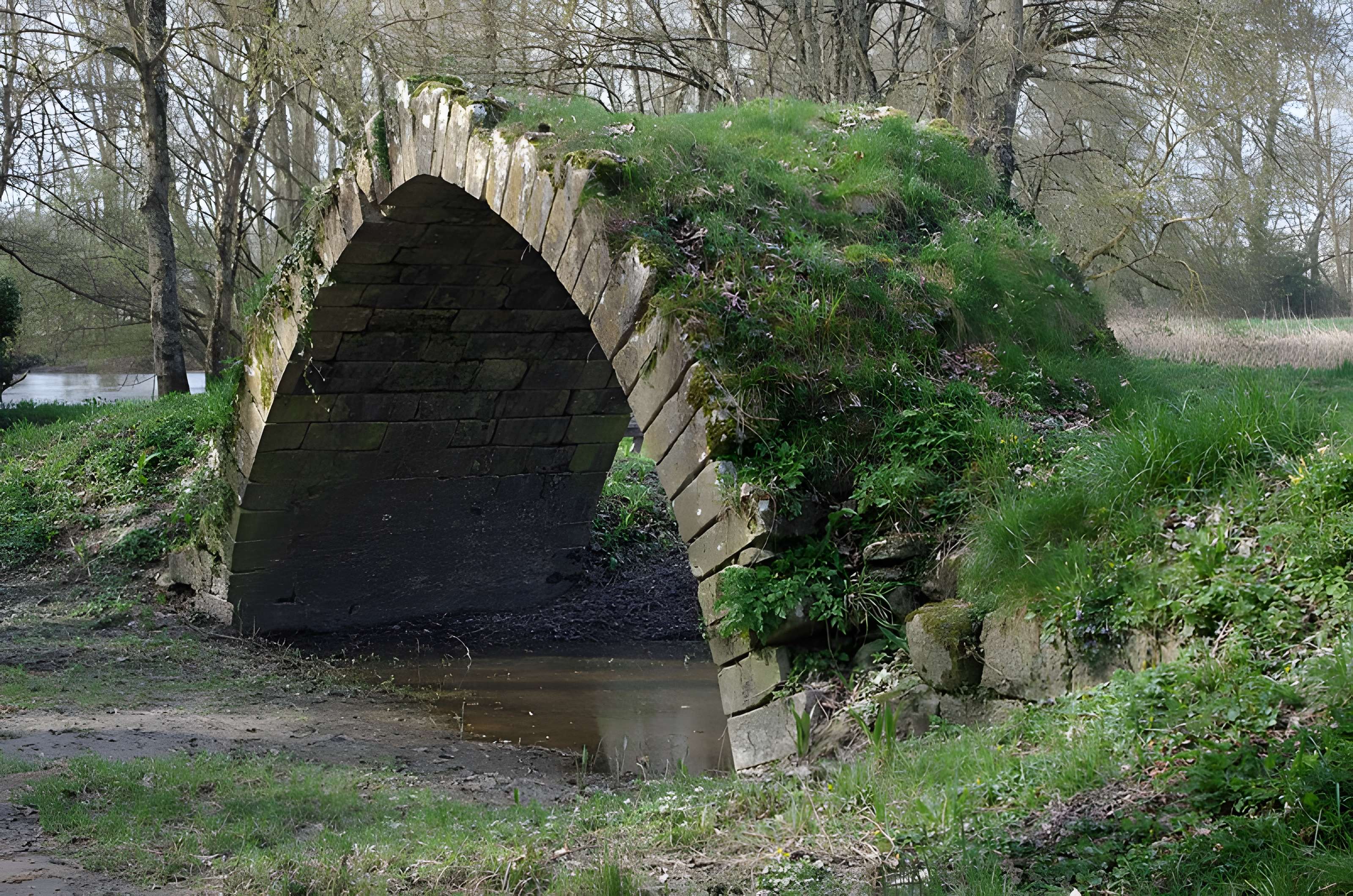 Pont de l'Isle Auger à Chambourg-sur-Indre