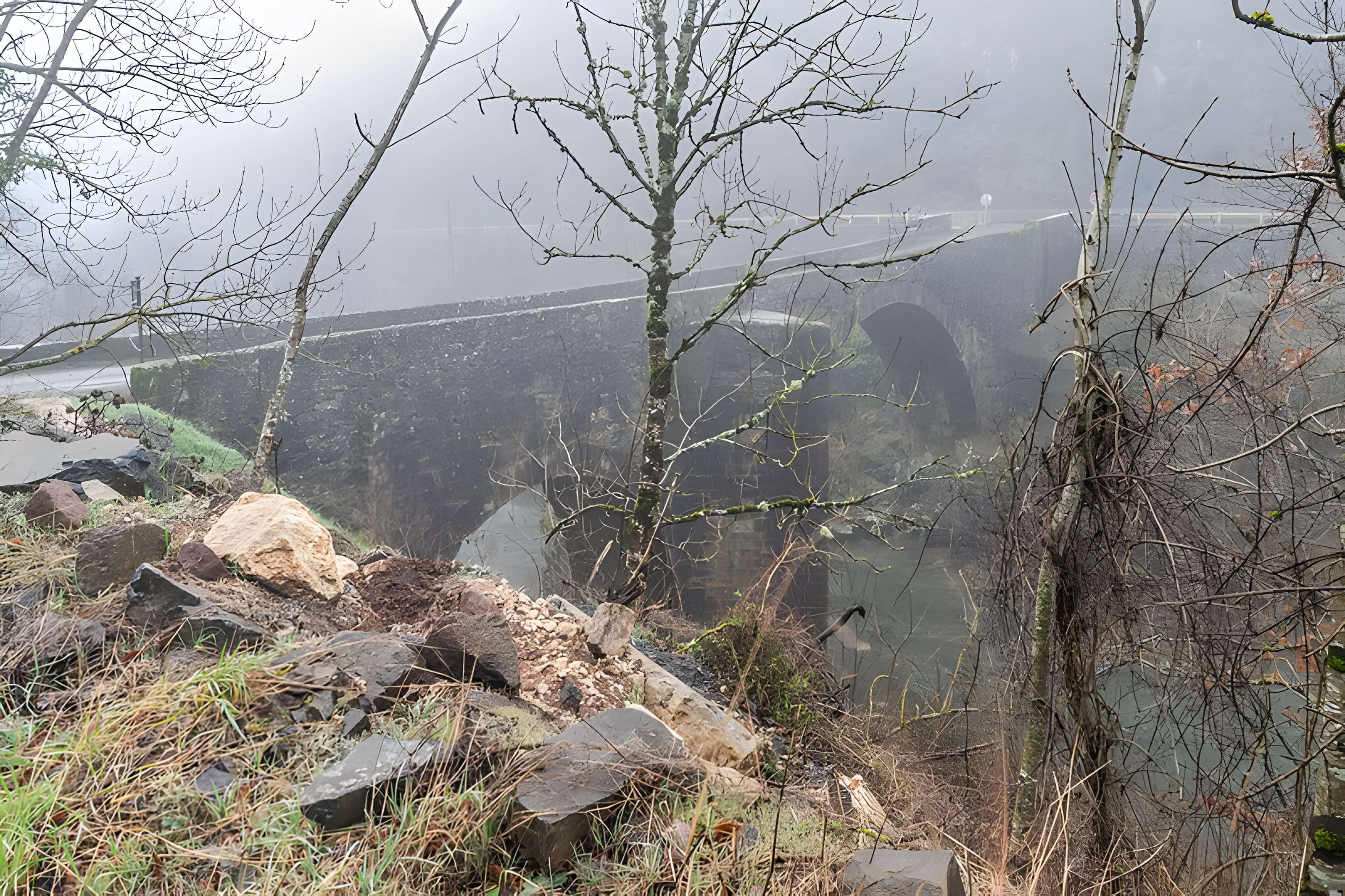 Pont de Montferrand à Banassac