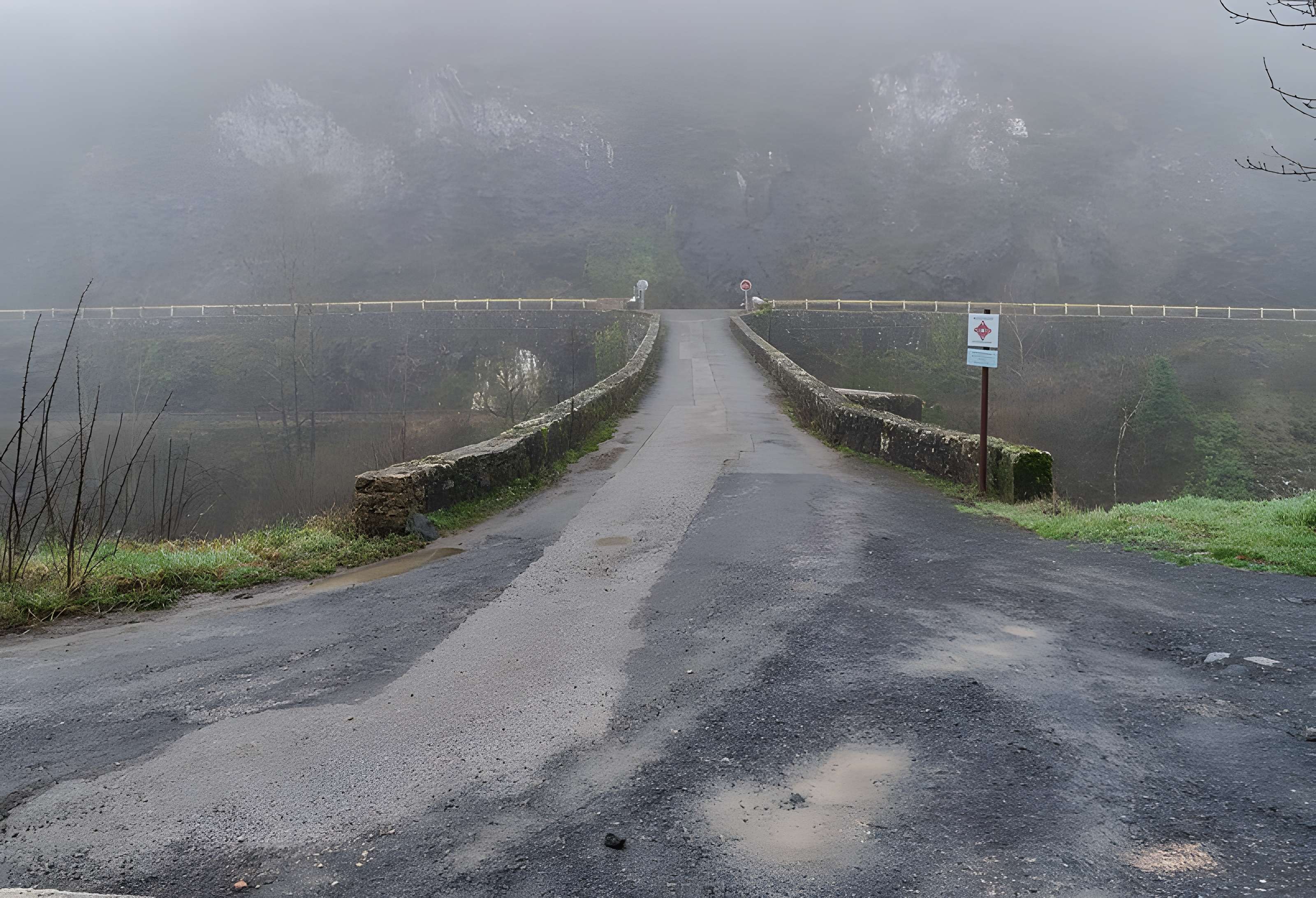 Pont de Montferrand à Banassac