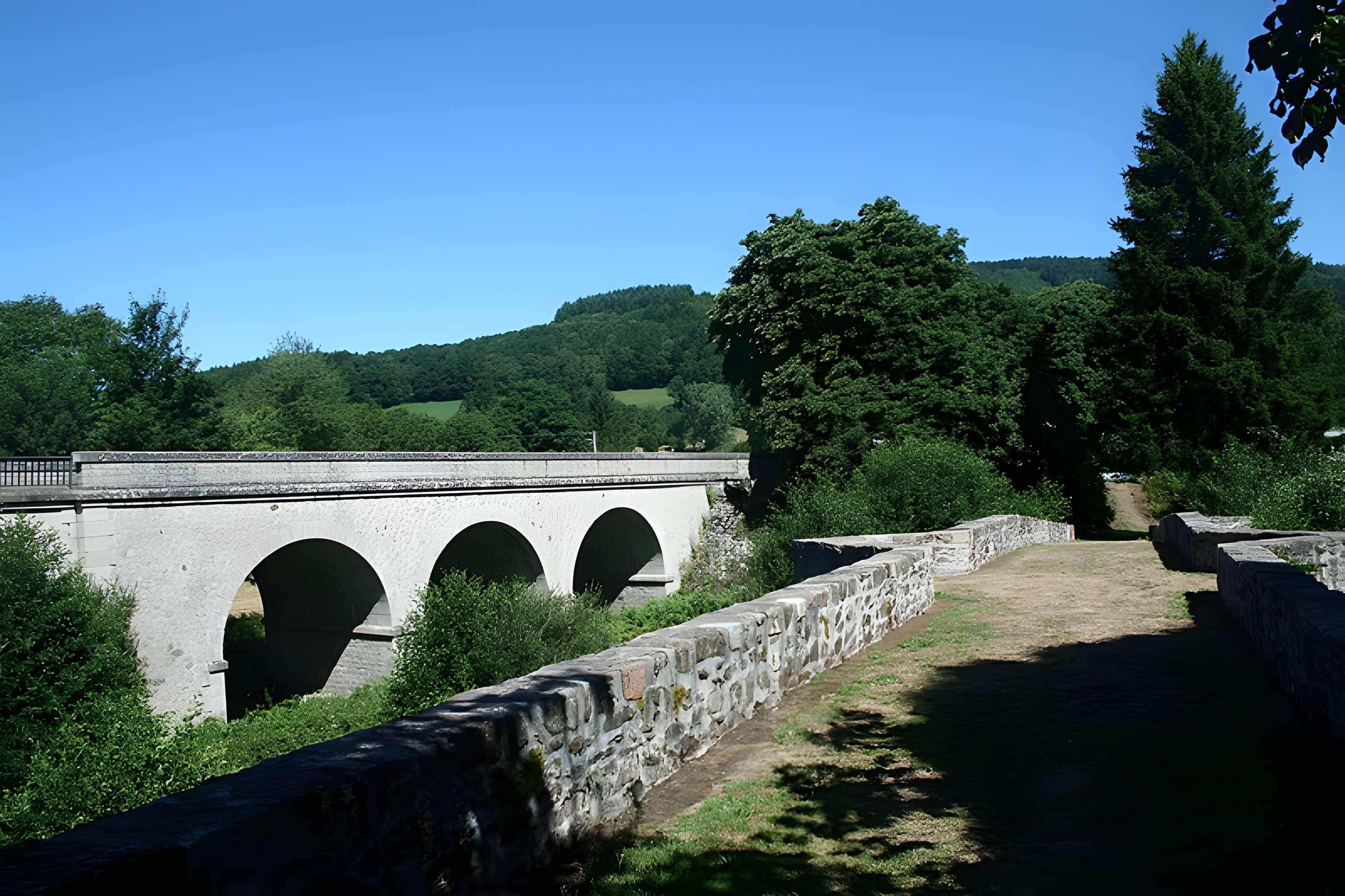 Pont de Saint-Étienne à La Salvetat-sur-Agout