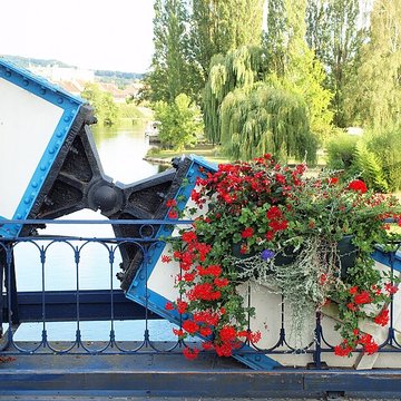 Pont Eiffel de Monéteau