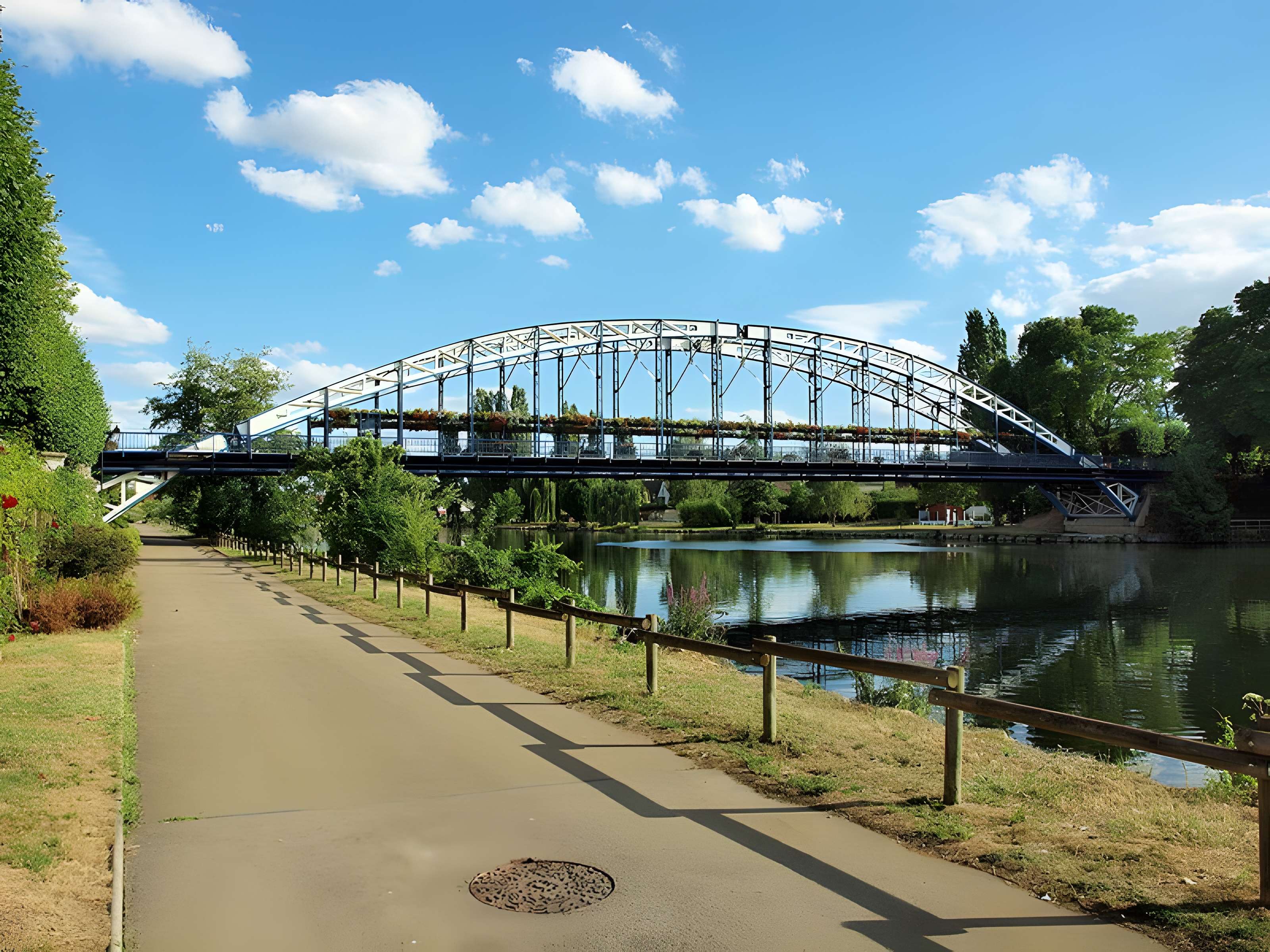 Pont Eiffel de Monéteau 