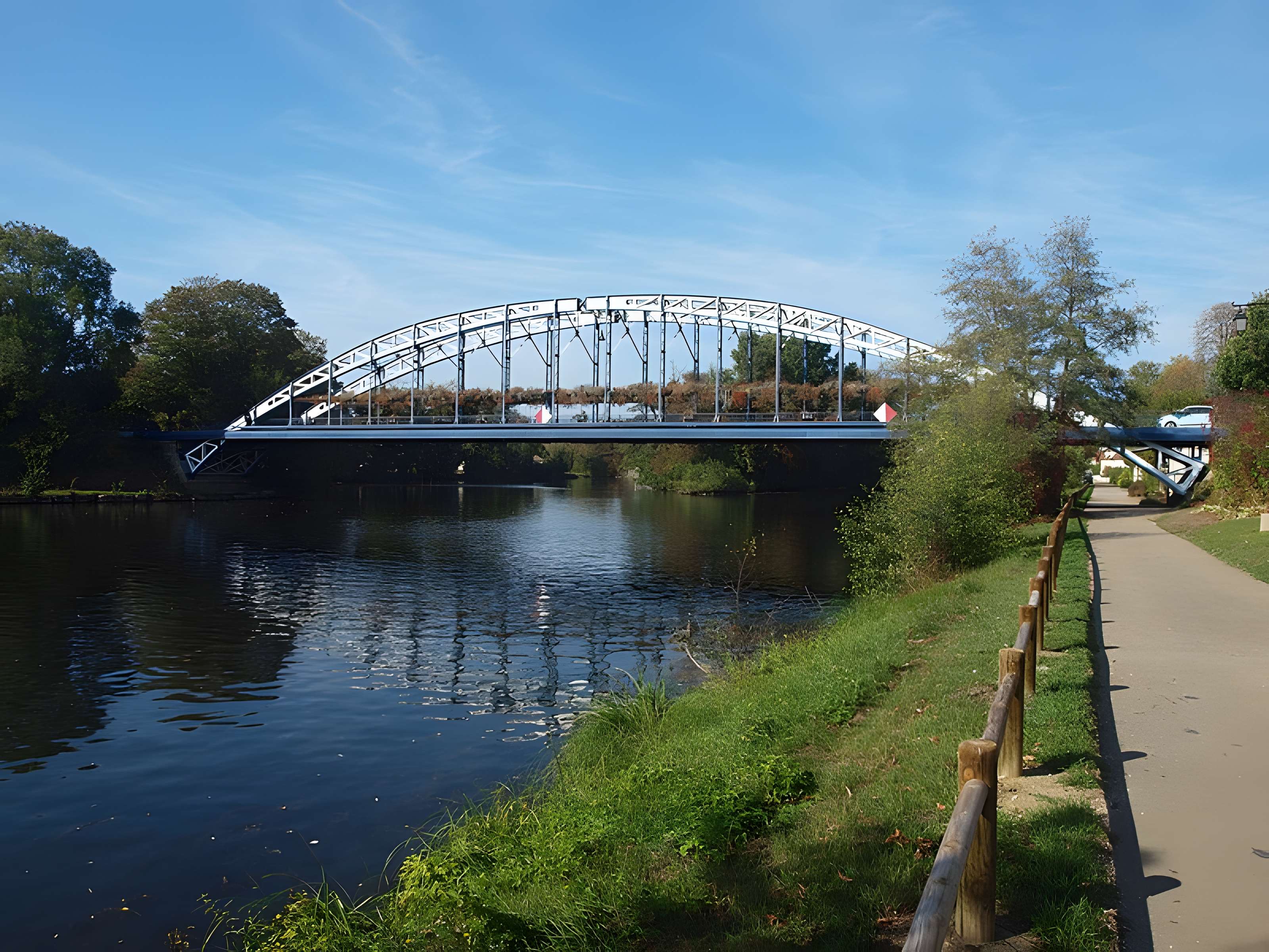 Pont Eiffel de Monéteau