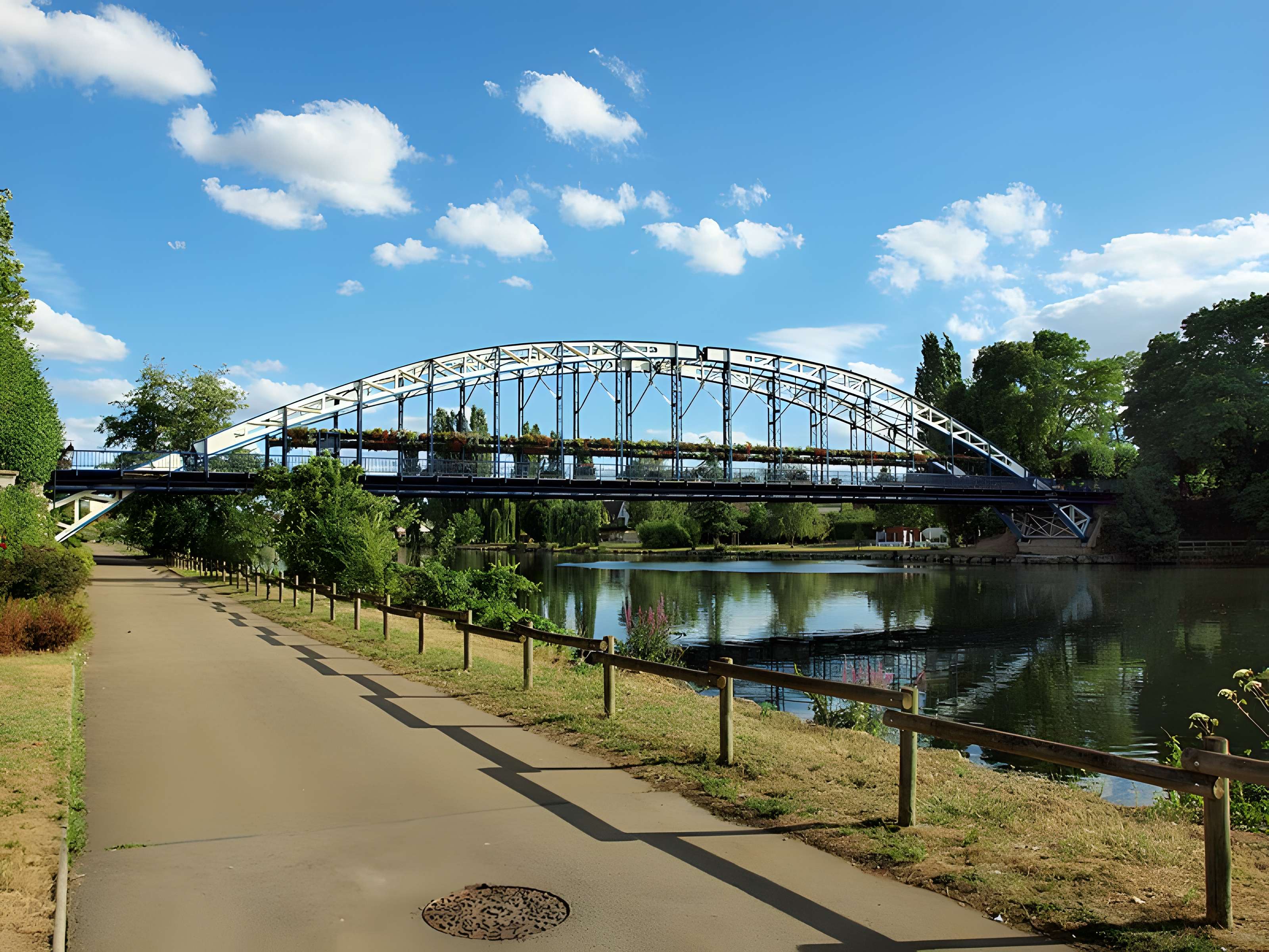 Pont Eiffel de Monéteau