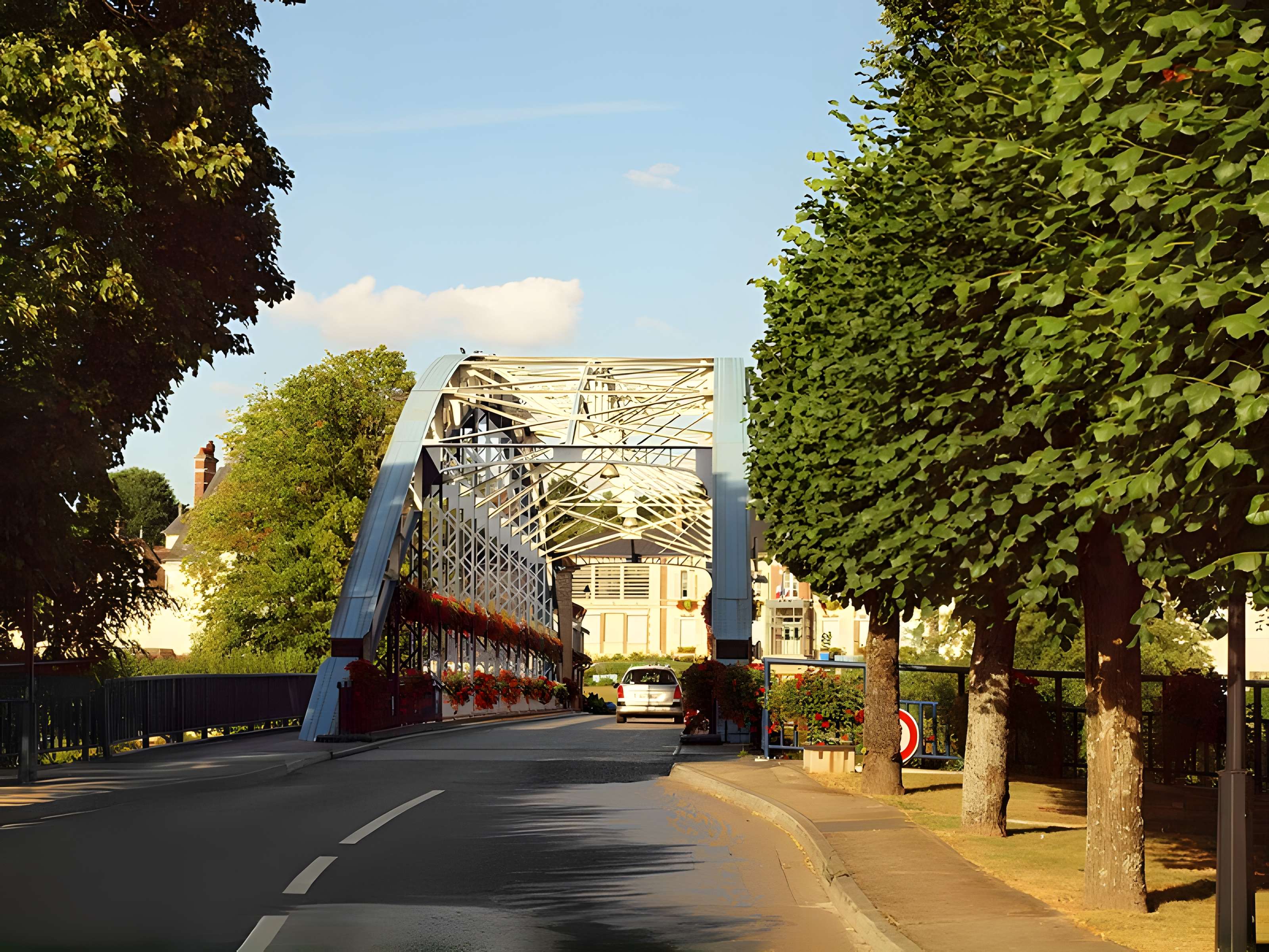 Pont Eiffel de Monéteau