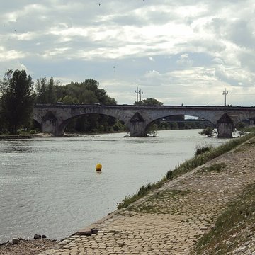 Pont George-V à Orléans