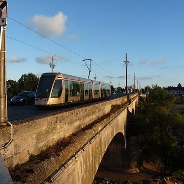 Pont George-V à Orléans