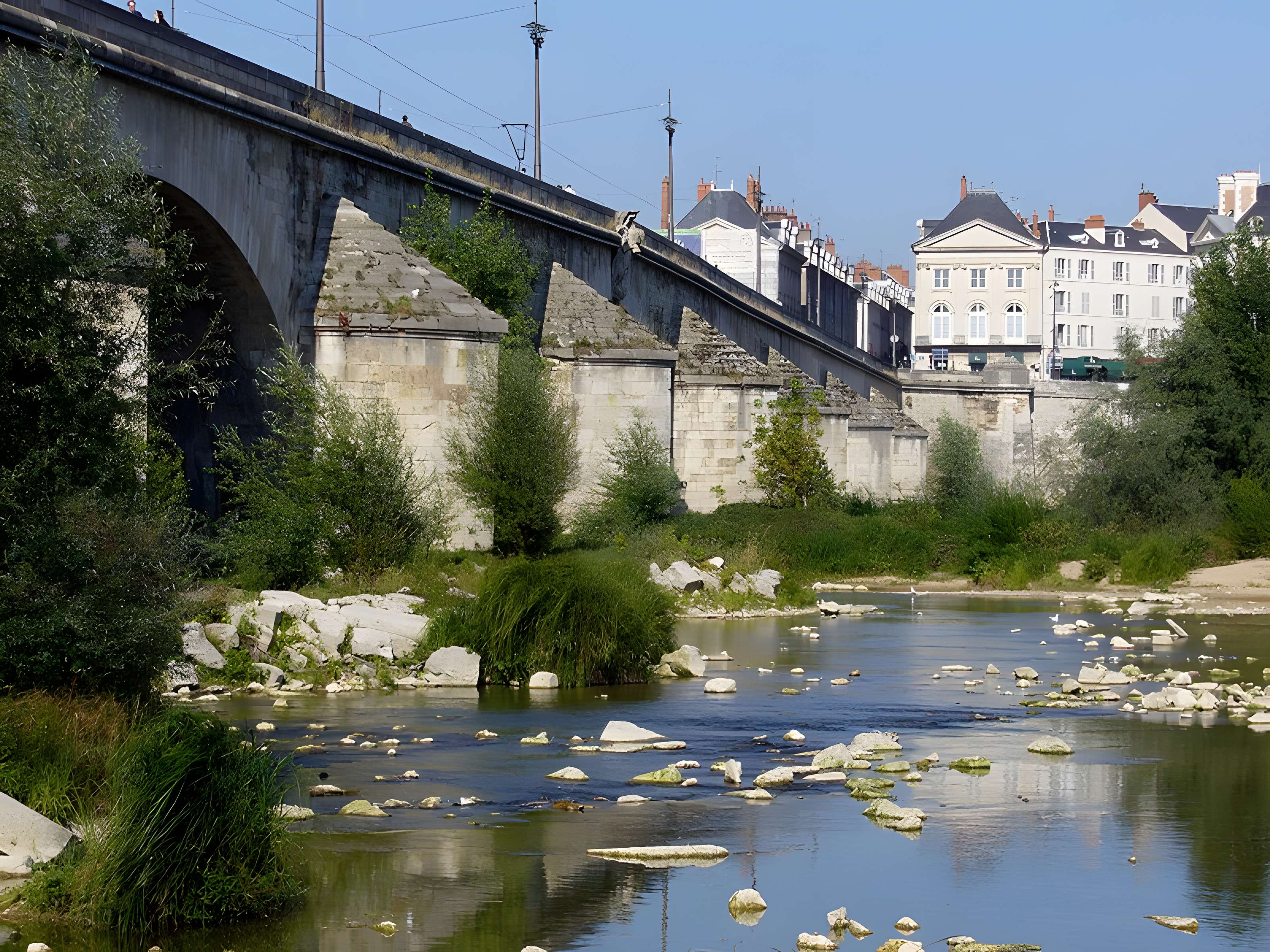 Pont George-V à Orléans