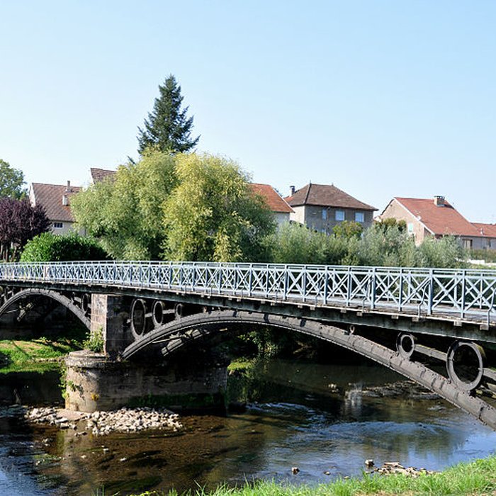 Photo de Pont métallique sur la rivière La Lanterne également sur commune de Bourguignon-lès-Conflans