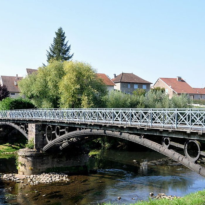 Photo de Pont métallique sur la rivière La Lanterne également sur commune de Bourguignon-lès-Conflans
