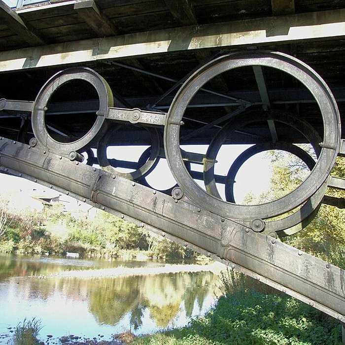 Photo de Pont métallique sur la rivière La Lanterne également sur commune de Bourguignon-lès-Conflans