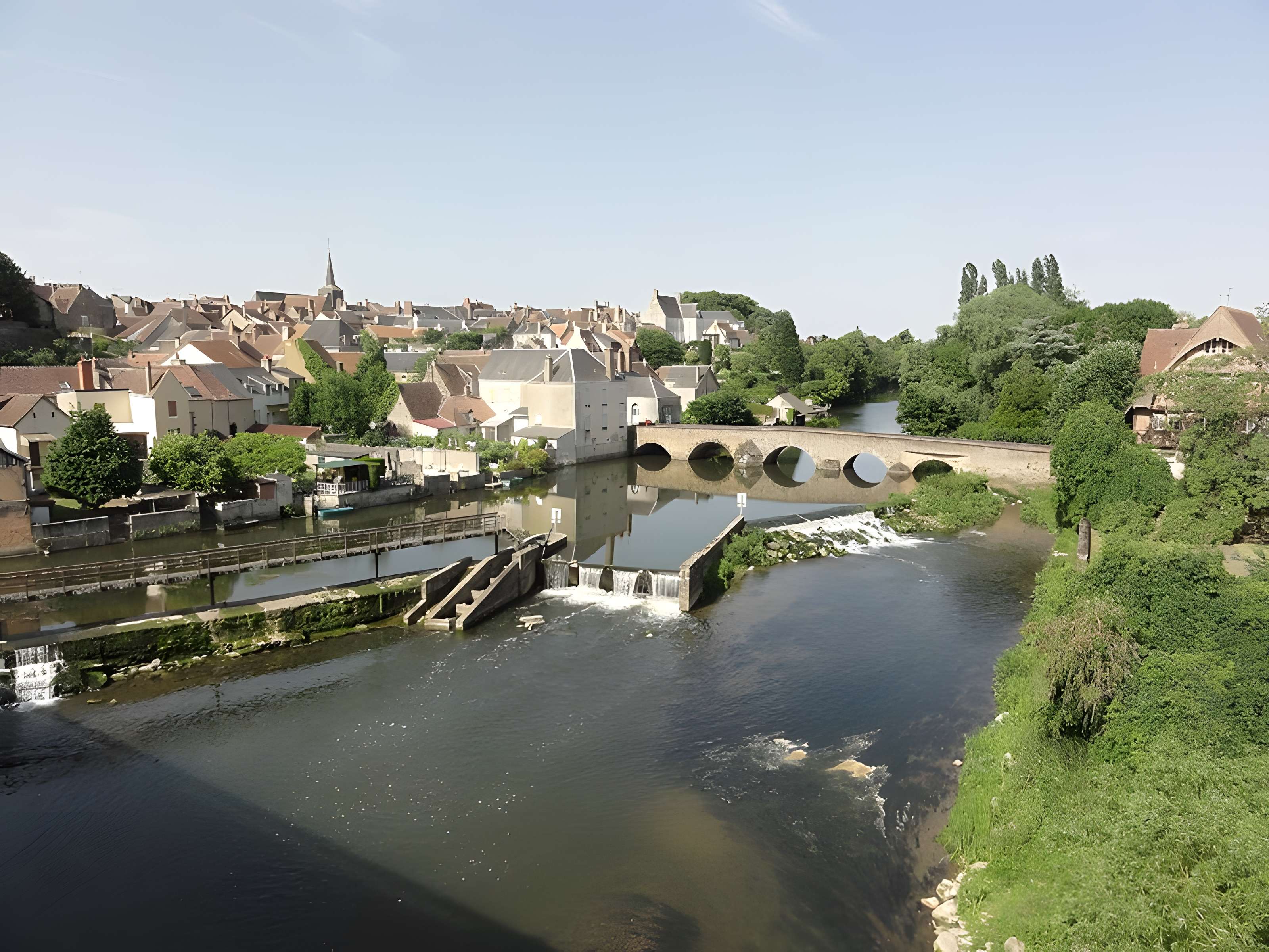 Pont romain de Beaumont-sur-Sarthe