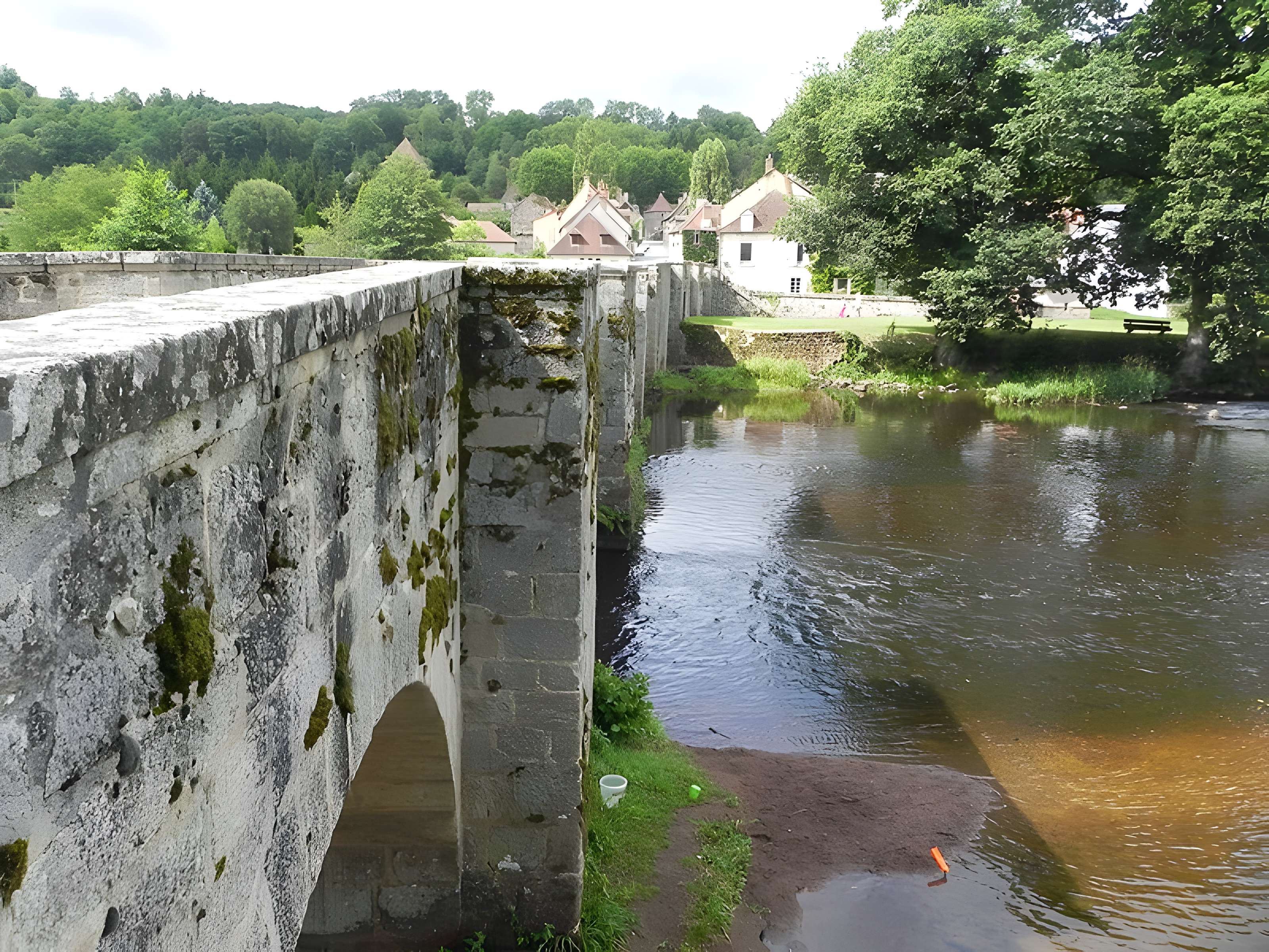 Pont romain de Moutier-d'Ahun